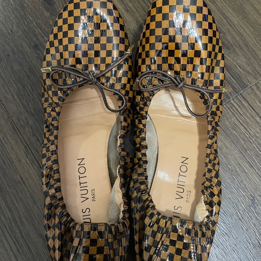 Louis Vuitton Black and Brown Checkered Flats